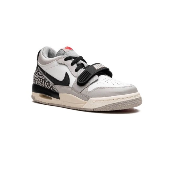 NIB Nike Jordan Legacy 312 Low Youth 6 - Picture 1 of 9